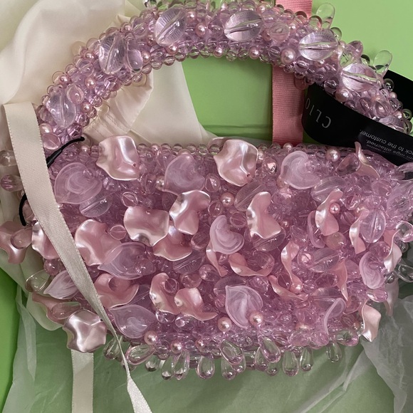 NWT Clio Peppiatt Petal Bag Wisteria Women's Pink Petal Beaded Bag - Picture 11 of 13